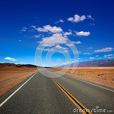 Deserted Route 190 highway in Death Valley California Stock Photo