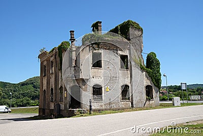 Destroyed building as war aftermath in Hrvatska Kostajnica, Croatia Stock Photo