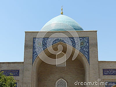 Detail of the superior part of the Barak - Khan madrasah to Tashkent, Uzbekistan. Editorial Stock Photo