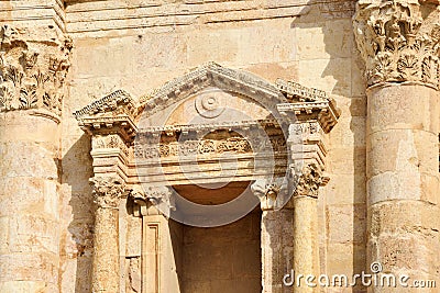 Details of Arch of Hadrian, triumphal arch Stock Photo