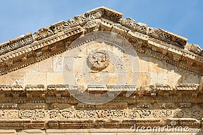 Details of Arch of Hadrian, triumphal arch in Jerash, Jordan Stock Photo