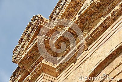 Details of Arch of Hadrian, triumphal arch in Jerash, Jordan Stock Photo