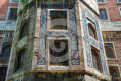 Details of the back facade of the Tiled Kiosk. Is a pavilion set within the outer walls of Topkapi Palace. It was built in 1472. Stock Photo