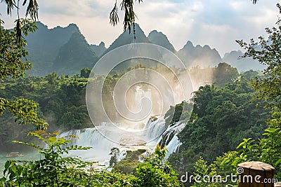Detian waterfalls in Guangxi province China Stock Photo