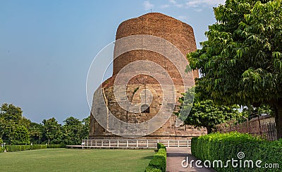 Dhamekh Stupa brick structure at Sarnath, Varanasi, India Stock Photo