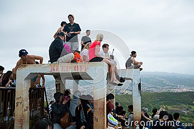 Crowded Summit Diamond Head Hike Editorial Stock Photo