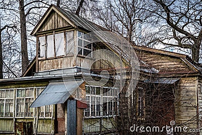 A dilapidated abandoned suburban house in Russias Moscow region Stock Photo