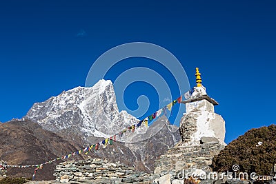 Dingboche stupa in Nepal Stock Photo