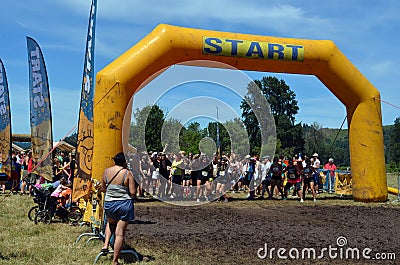 Dirty Dash starting line Editorial Stock Photo