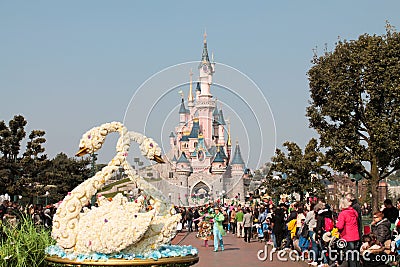 DISNEYLAND PARIS - MARCH 11, 2016 : the spring parade Editorial Stock Photo