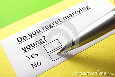 Do you regret marrying young? Yes or no Stock Photo