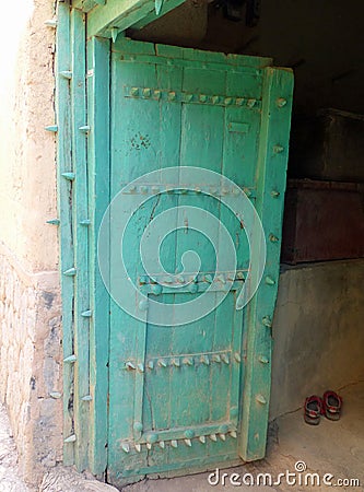 Doorway in the part-ruined village of Al Hamra in Oman Stock Photo