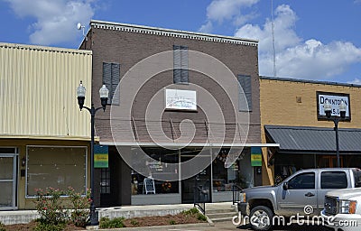 Downtown Nutrition, Batesville, Mississippi Editorial Stock Photo