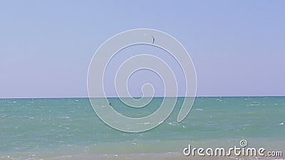 Drachen Surfer Im Ozean Der Trick Uber Kamera Tut Stock Video Footage Video Von Surfer Ozean