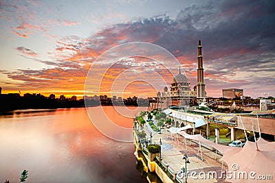 Morning scene at Putra Mosque in putrajaya with reflection cloud and sky. Stock Photo
