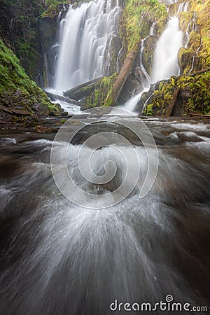 Dreamy watyerfall in the Oregon Cascades Stock Photo