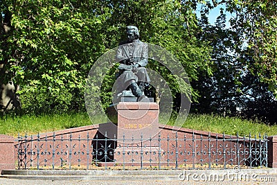 Dresden, Germany - June 3, 2023: Monument to the German painter and etcher Ludwig Richter in the Bruehl Garden in Dresden Editorial Stock Photo