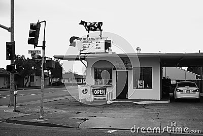 Drive Thru Dairy Old Fashioned Speedy Convenience Store Editorial Stock Photo