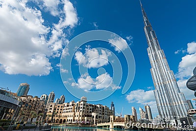 DUBAI - NOVEMBER 22, 2015: Burj Khalifa tower. This skyscraper i Editorial Stock Photo