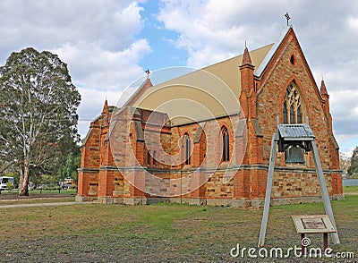 DUNOLLY, VICTORIA, AUSTRALIA-September 15, 2015: Dunolly's St John's Anglican church (1869) served as a common school at one time Editorial Stock Photo