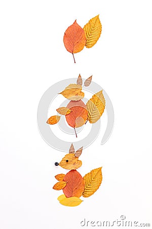 easy nature craft for kids, turtle made from leaves, ideas for autumn craft Stock Photo