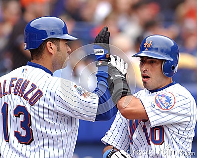 Edgardo Alfonzo and Rey Ordonez, New York Mets. Editorial Stock Photo