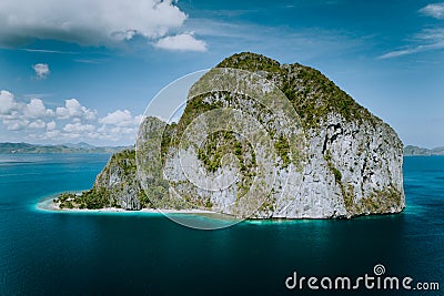 El Nido, Palawan, Philippines. Pinagbuyutan Island from aerial drone perspective Stock Photo