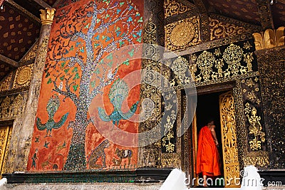 Elegant ancient temple of Wat Xieng Thong, Laos Stock Photo