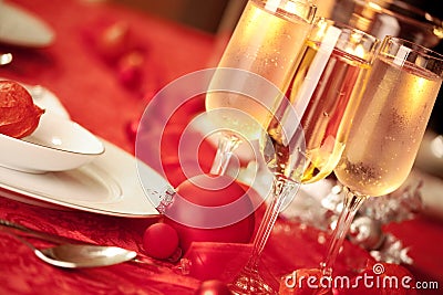 Elegant Christmas table setting in red Stock Photo