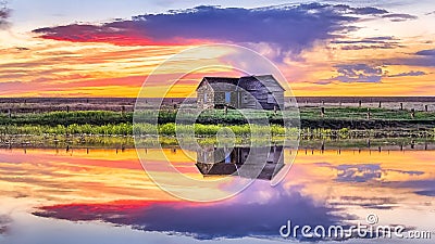 Ellis County, KS USA - The Midwestern Prairie Sky in water Reflections Stock Photo