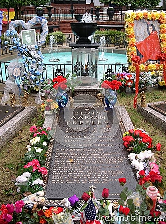 Elvis Presley's Grave, Graceland, Memphis TN Editorial Image