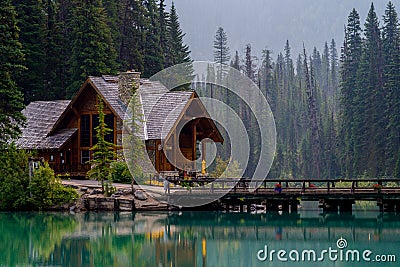 Emerald lake lodge Stock Photo