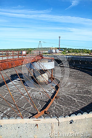 Empty big sedimentation settler tank in treatment plant Stock Photo