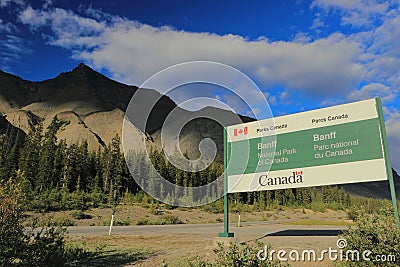 Parks Canada Entrance Sign at Sunwapta Pass along Icefields Parkway inEvening Light, Banff National Park, Alberta Stock Photo