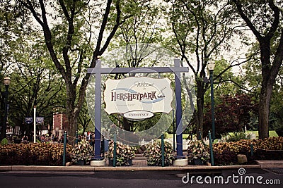 Entrance To Hersheypark in Hersey, PA Editorial Stock Photo