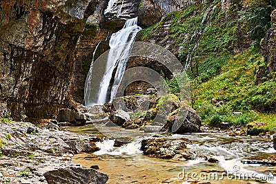 Estrecho waterfall. Ordesa Natural park Stock Photo