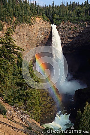 Wells Gray Provincial Park, Helmcken Falls with Beautiful Rainbow, Cariboo Mountains, British Columbia, Canada Stock Photo