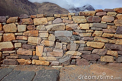 Example of Inca brickwork at the Ollantaytambo ruins Stock Photo