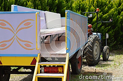 Excursion traktor trailer Stock Photo