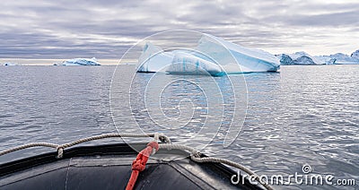 Expeditions - Zodiac cruises through Antarctic iceberg landscape at Portal Point Stock Photo