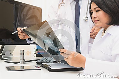 Expertise doctor planning treatment for medical concept. Stock Photo