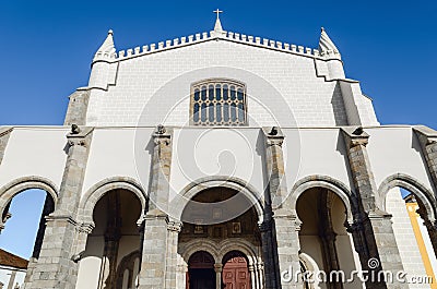 Exterior view of the Igreja de Sao Francisco Church of Saint Francis in Evora, Alentejo Portugal Stock Photo