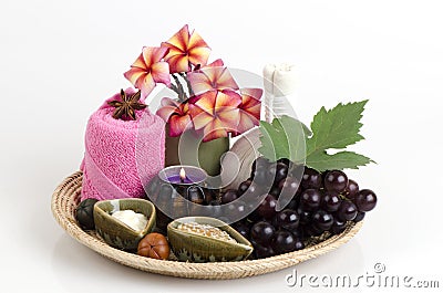 Face mask with grape, honey and yogurt to tighten the skin and remove dark spots on the face. Stock Photo