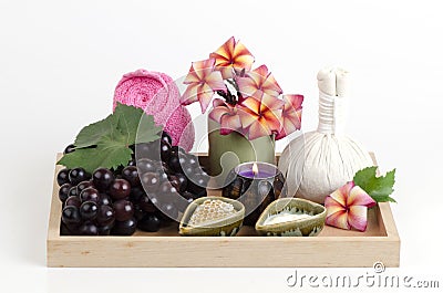 Face mask with grape, honey and yogurt to tighten the skin and remove dark spots on the face. Stock Photo