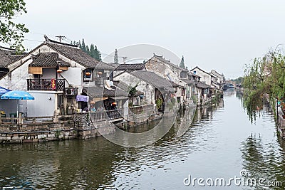 Résultat de recherche d'images pour "La ville d'eau de Zhujiajiao"