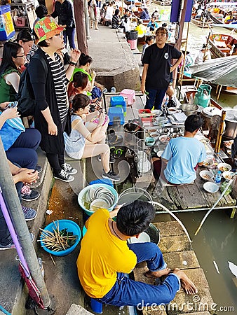 The floating market Editorial Stock Photo