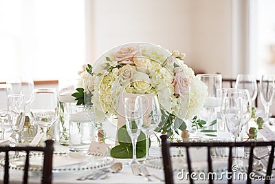 Floral centerpiece on wedding reception table Stock Photo