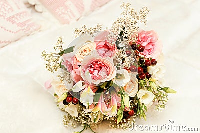 Bouquet of flowers with pink and white roses. Rose Ã— damascena, Rose Desdemona, Rose Lochinvar, lisianthus, eustoma. Stock Photo