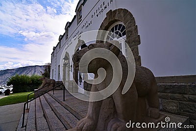 Fort Yellowstone Wyoming Historic Post Office Bear Sculpture Editorial Stock Photo