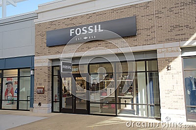 Fossil Accessories Store Front at the Tanger Outlet Mall in Southaven, Mississippi Editorial Stock Photo
